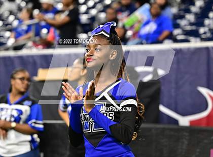 Thumbnail 1 in King vs. Katy (UIL 6A Div 2 Region 3 Finals) photogallery.