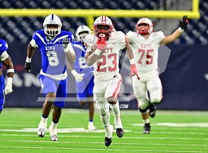 Thumbnail 3 in King vs. Katy (UIL 6A Div 2 Region 3 Finals) photogallery.