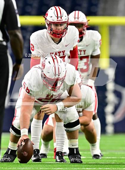 Thumbnail 1 in King vs. Katy (UIL 6A Div 2 Region 3 Finals) photogallery.