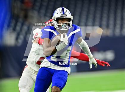 Thumbnail 2 in King vs. Katy (UIL 6A Div 2 Region 3 Finals) photogallery.