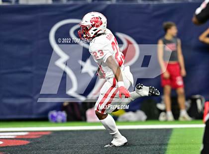 Thumbnail 2 in King vs. Katy (UIL 6A Div 2 Region 3 Finals) photogallery.