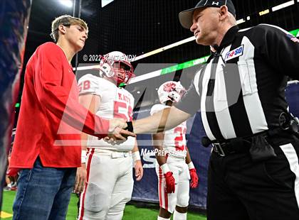 Thumbnail 3 in King vs. Katy (UIL 6A Div 2 Region 3 Finals) photogallery.