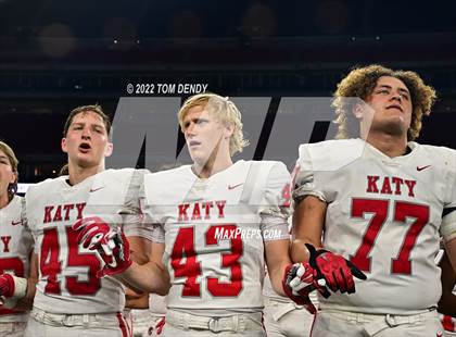 Thumbnail 2 in King vs. Katy (UIL 6A Div 2 Region 3 Finals) photogallery.