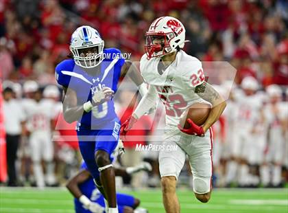 Thumbnail 3 in King vs. Katy (UIL 6A Div 2 Region 3 Finals) photogallery.