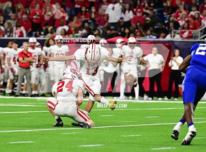 Thumbnail 1 in King vs. Katy (UIL 6A Div 2 Region 3 Finals) photogallery.
