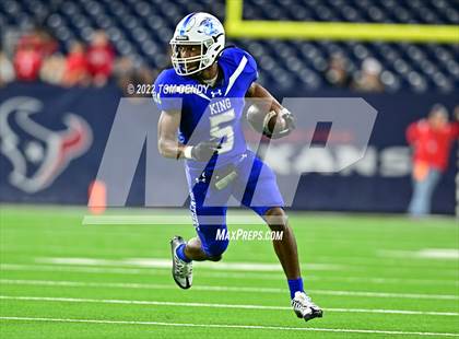 Thumbnail 1 in King vs. Katy (UIL 6A Div 2 Region 3 Finals) photogallery.