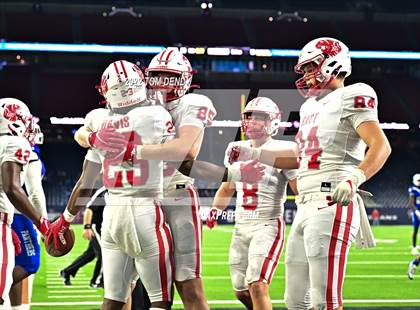 Thumbnail 1 in King vs. Katy (UIL 6A Div 2 Region 3 Finals) photogallery.