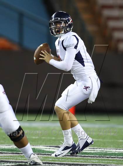 Thumbnail 3 in St. Louis vs. 'Iolani  photogallery.