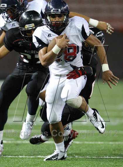 Thumbnail 1 in St. Louis vs. 'Iolani  photogallery.
