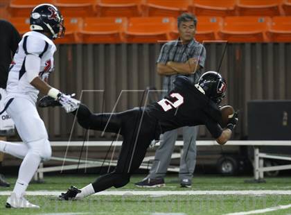 Thumbnail 2 in St. Louis vs. 'Iolani  photogallery.