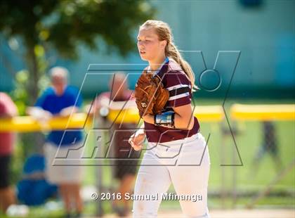 Thumbnail 2 in Waverly vs. Hastings (Lincoln Public Schools Softball Classic) photogallery.