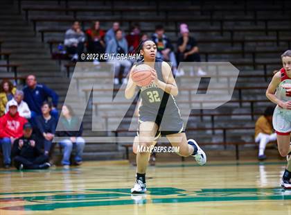 Thumbnail 2 in East Central vs Noblesville (Hall of Fame Classic) photogallery.