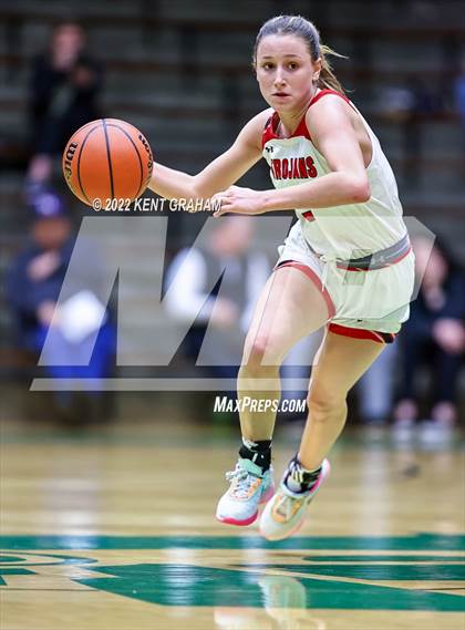 Thumbnail 1 in East Central vs Noblesville (Hall of Fame Classic) photogallery.