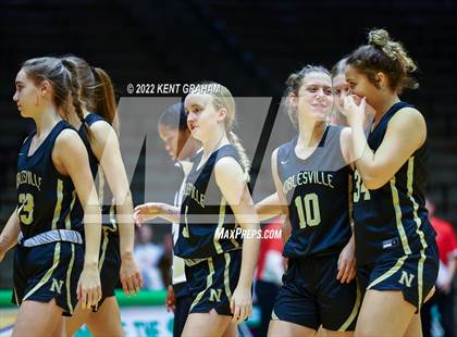 Thumbnail 1 in East Central vs Noblesville (Hall of Fame Classic) photogallery.