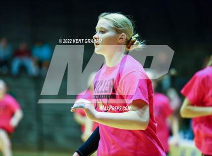 Thumbnail 2 in East Central vs Noblesville (Hall of Fame Classic) photogallery.