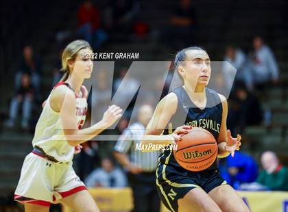 Thumbnail 3 in East Central vs Noblesville (Hall of Fame Classic) photogallery.