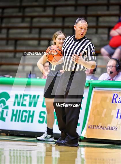 Thumbnail 2 in East Central vs Noblesville (Hall of Fame Classic) photogallery.