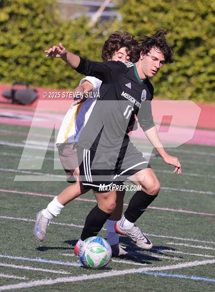 Thumbnail 2 in Mission Vista vs. Francis Parker (Patriot Cup) photogallery.