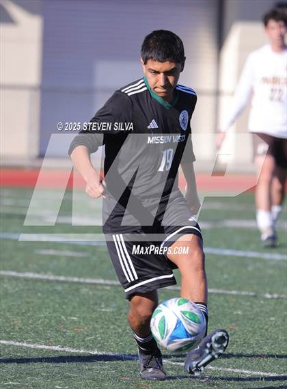 Thumbnail 2 in Mission Vista vs. Francis Parker (Patriot Cup) photogallery.