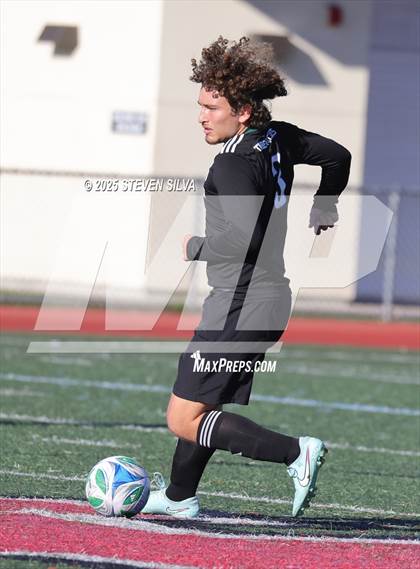 Thumbnail 2 in Mission Vista vs. Francis Parker (Patriot Cup) photogallery.