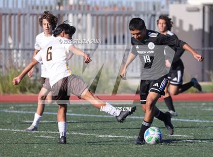 Thumbnail 3 in Mission Vista vs. Francis Parker (Patriot Cup) photogallery.