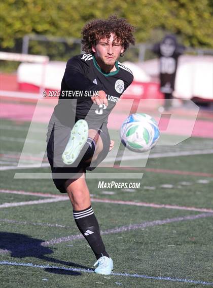 Thumbnail 3 in Mission Vista vs. Francis Parker (Patriot Cup) photogallery.