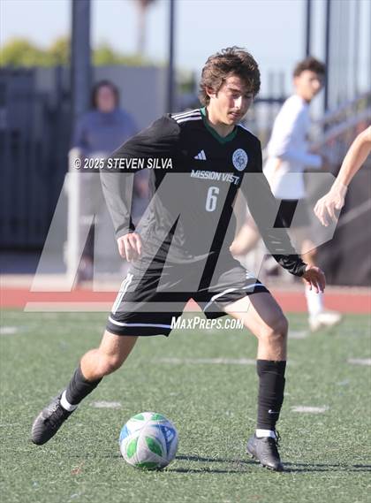 Thumbnail 3 in Mission Vista vs. Francis Parker (Patriot Cup) photogallery.