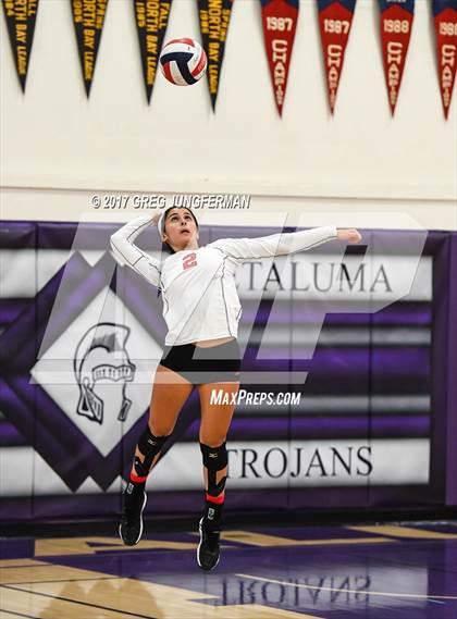 Thumbnail 3 in Montgomery @ Petaluma photogallery.