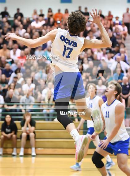 Thumbnail 2 in O'Connor vs. Highland (AIA 6A Final) photogallery.