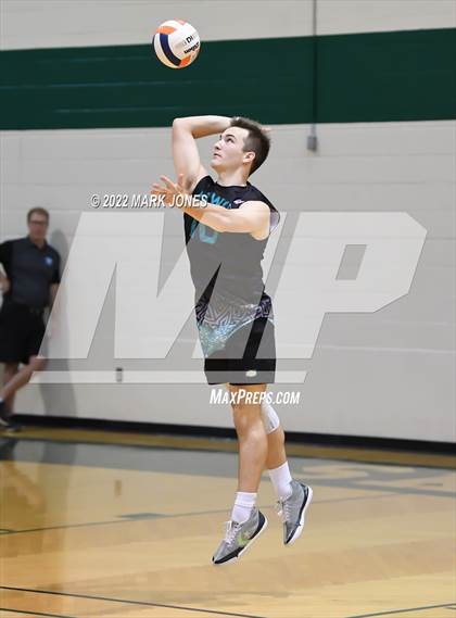 Thumbnail 2 in O'Connor vs. Highland (AIA 6A Final) photogallery.
