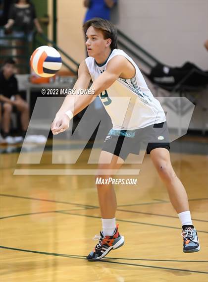 Thumbnail 3 in O'Connor vs. Highland (AIA 6A Final) photogallery.
