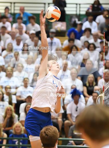 Thumbnail 1 in O'Connor vs. Highland (AIA 6A Final) photogallery.