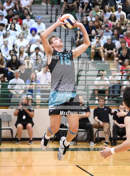 Thumbnail 3 in O'Connor vs. Highland (AIA 6A Final) photogallery.
