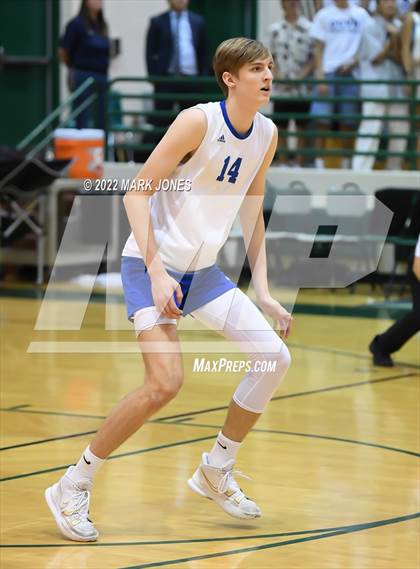 Thumbnail 2 in O'Connor vs. Highland (AIA 6A Final) photogallery.