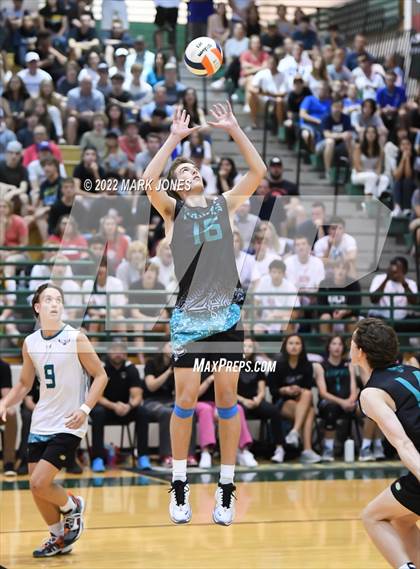 Thumbnail 2 in O'Connor vs. Highland (AIA 6A Final) photogallery.