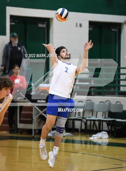 Thumbnail 3 in O'Connor vs. Highland (AIA 6A Final) photogallery.