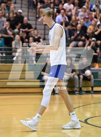 Thumbnail 1 in O'Connor vs. Highland (AIA 6A Final) photogallery.
