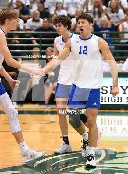 Thumbnail 1 in O'Connor vs. Highland (AIA 6A Final) photogallery.