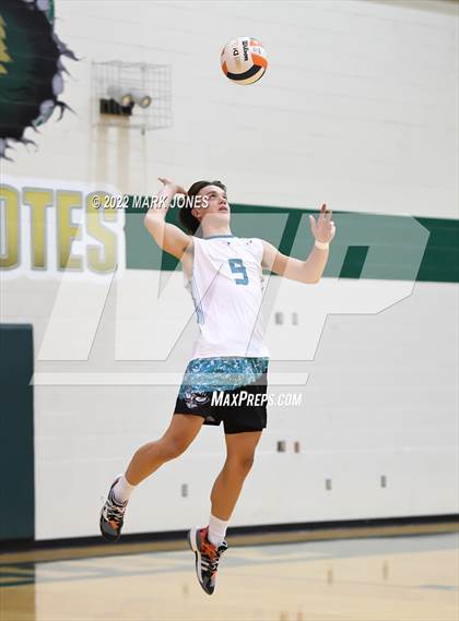 Thumbnail 1 in O'Connor vs. Highland (AIA 6A Final) photogallery.
