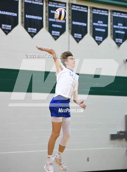 Thumbnail 1 in O'Connor vs. Highland (AIA 6A Final) photogallery.