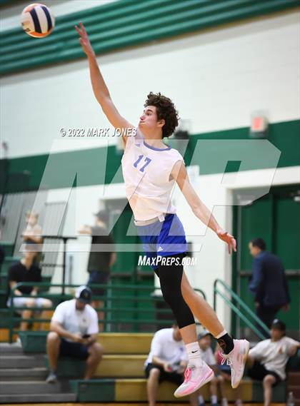 Thumbnail 2 in O'Connor vs. Highland (AIA 6A Final) photogallery.