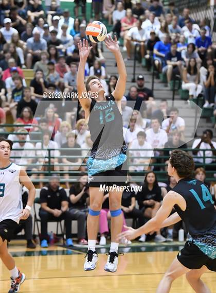 Thumbnail 3 in O'Connor vs. Highland (AIA 6A Final) photogallery.