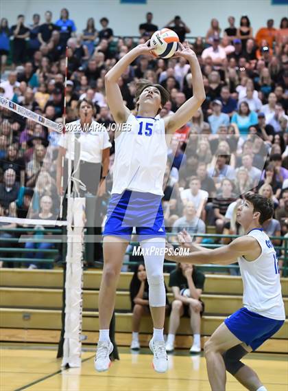 Thumbnail 1 in O'Connor vs. Highland (AIA 6A Final) photogallery.