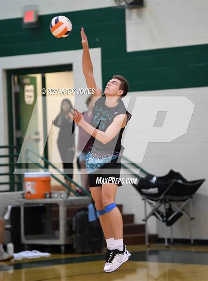 Thumbnail 1 in O'Connor vs. Highland (AIA 6A Final) photogallery.