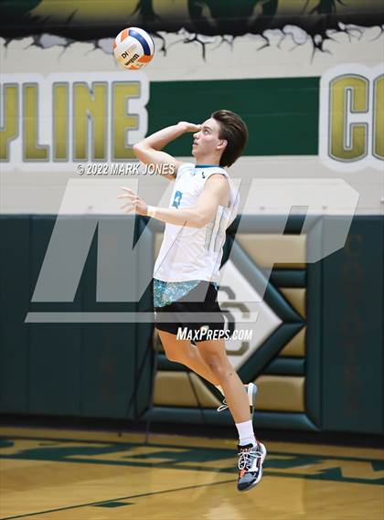 Thumbnail 3 in O'Connor vs. Highland (AIA 6A Final) photogallery.