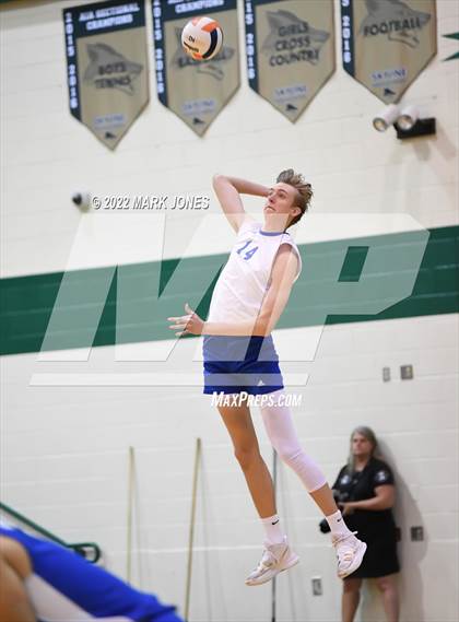 Thumbnail 3 in O'Connor vs. Highland (AIA 6A Final) photogallery.