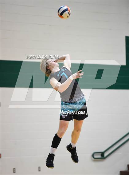 Thumbnail 1 in O'Connor vs. Highland (AIA 6A Final) photogallery.