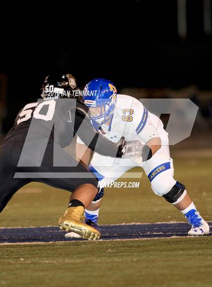 Thumbnail 3 in Servite vs. Bishop Amat photogallery.