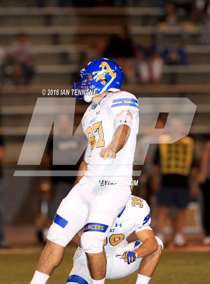 Thumbnail 1 in Servite vs. Bishop Amat photogallery.