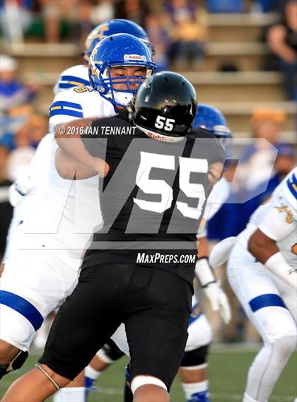 Thumbnail 1 in Servite vs. Bishop Amat photogallery.